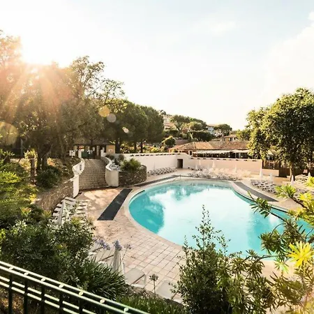 Les Bastides Aux Restanques Du Golfe De St Tropez - Maeva - Bastide Duplex Climatisee Vue 5 Pieces 8 Personnes - Prestige - Super Mae-4833 公寓 *