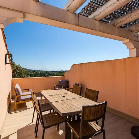 Les Bastides Aux Restanques Du Golfe De St Tropez - Maeva - Bastide Duplex Climatisee Vue 5 Pieces 8 Personnes - Prestige - Super Mae-4833 公寓