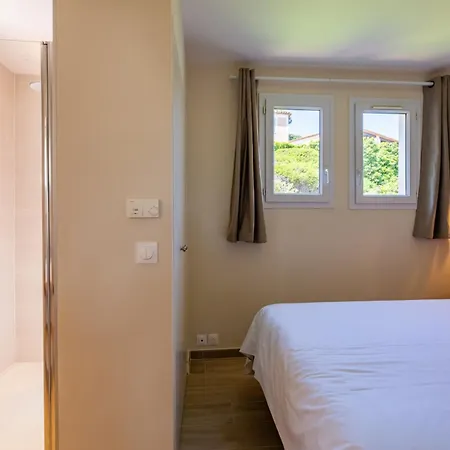 Les Bastides Aux Restanques Du Golfe De St Tropez - Maeva - Bastide Duplex Climatisée Vue 5 Pièces 8 Personnes - Prestige - Super Mae-4833 Appartement